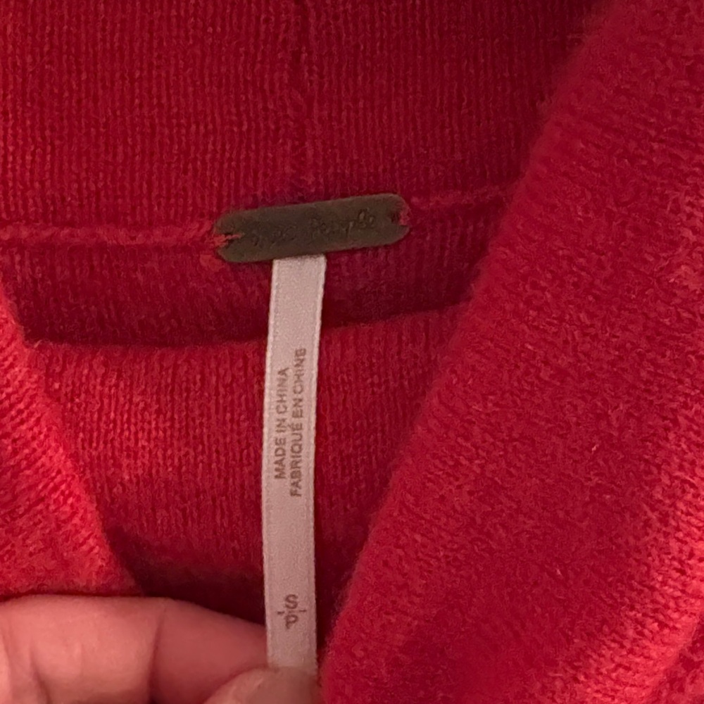 Free People 100% Cashmere Cowl neck Sweater - Picture 3 of 8